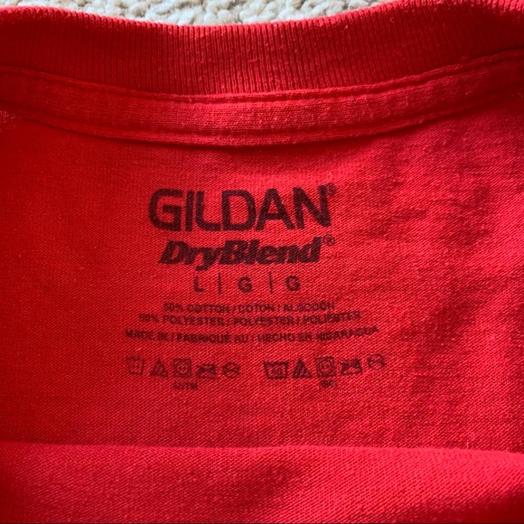 Gildan Dry Blend Large University of Central Missouri Red Mule Crop Top Shirt - Picture 3 of 3